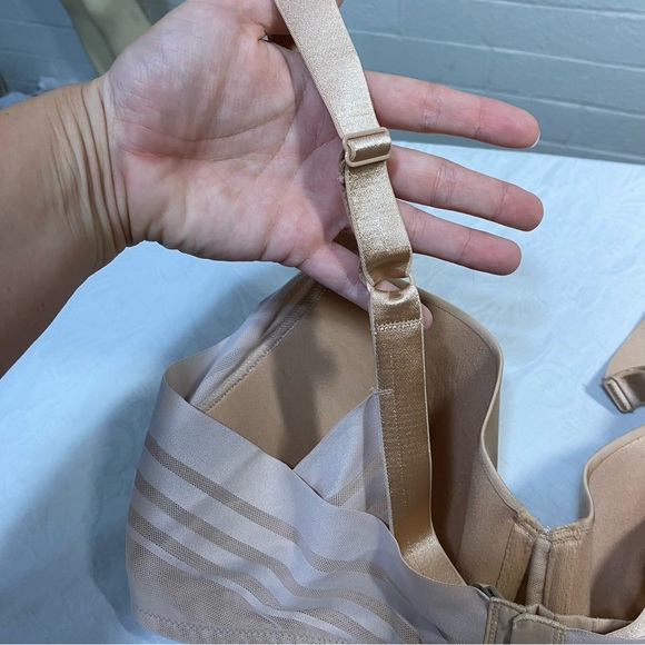 Felina Paramour Marvelous Side Smoothing T Shirt Bra 38D Nude Cream Great Cond - Picture 8 of 10